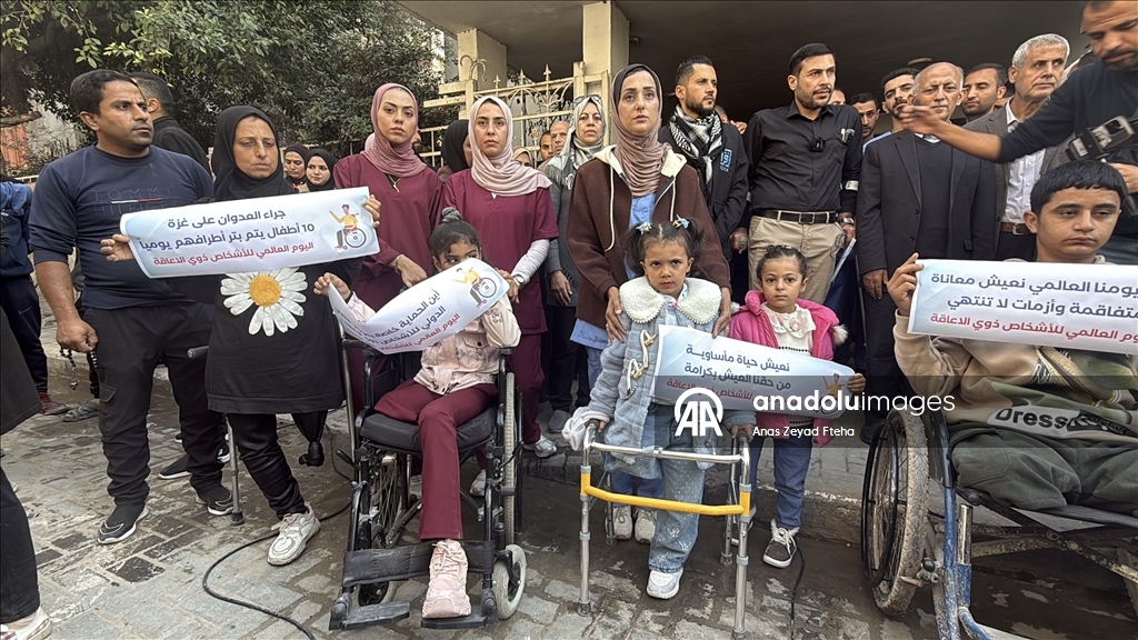 في يومهم العالمي.. ذوو الإعاقة بغزة يطالبون برفع حصار إسرائيل