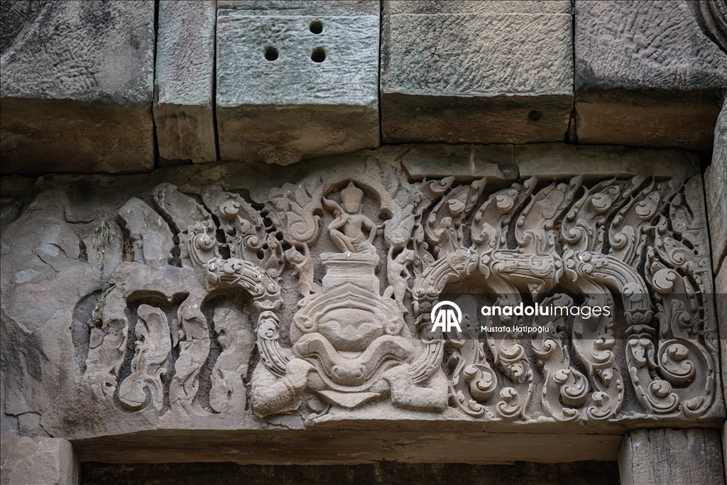 Храм Прасат Хин Пханом Ван