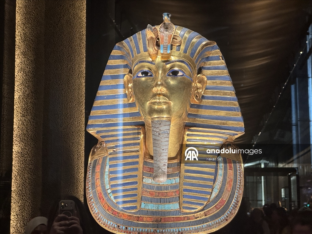 مصر.. إقبال كبير من أنحاء العالم لزيارة المتحف الكبير