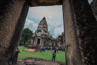 Храм Прасат Хин Пханом Ван