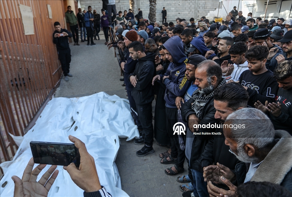 Gazze’de ateşkes döneminde düzenlenen saldırıda hayatını kaybedenler uğurlandı