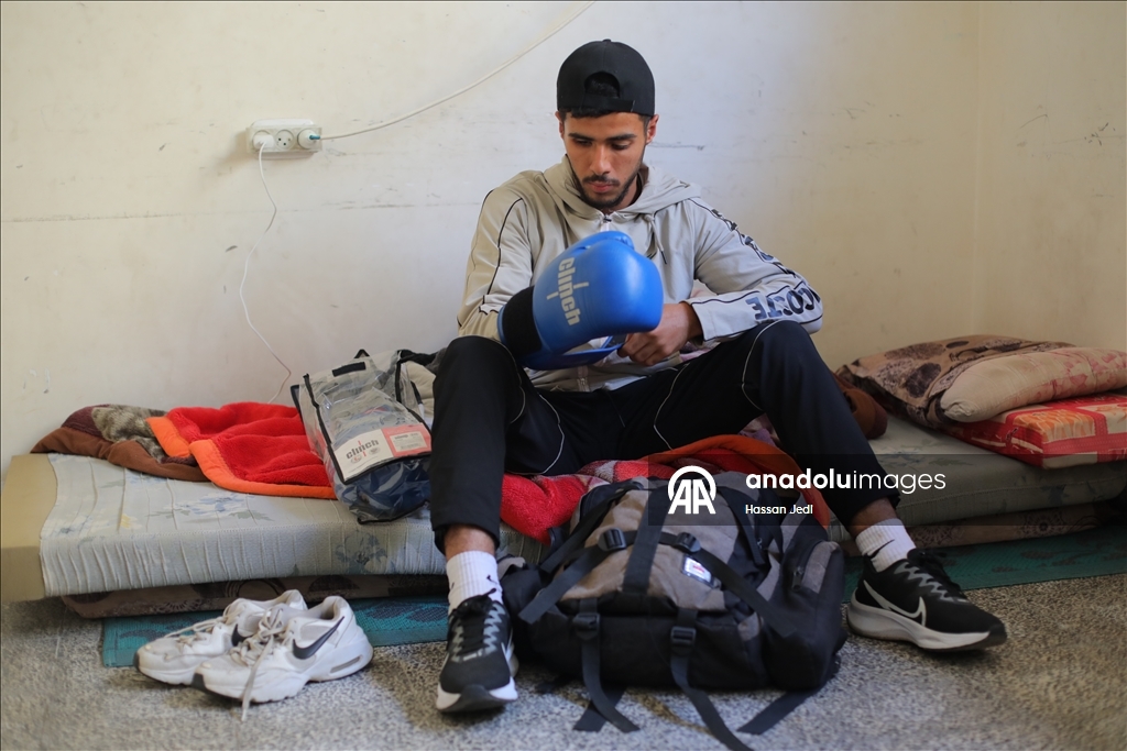 İsrail saldırısında yaralanan Gazzeli boksör, engeline rağmen müsabakalara dönmekte kararlı