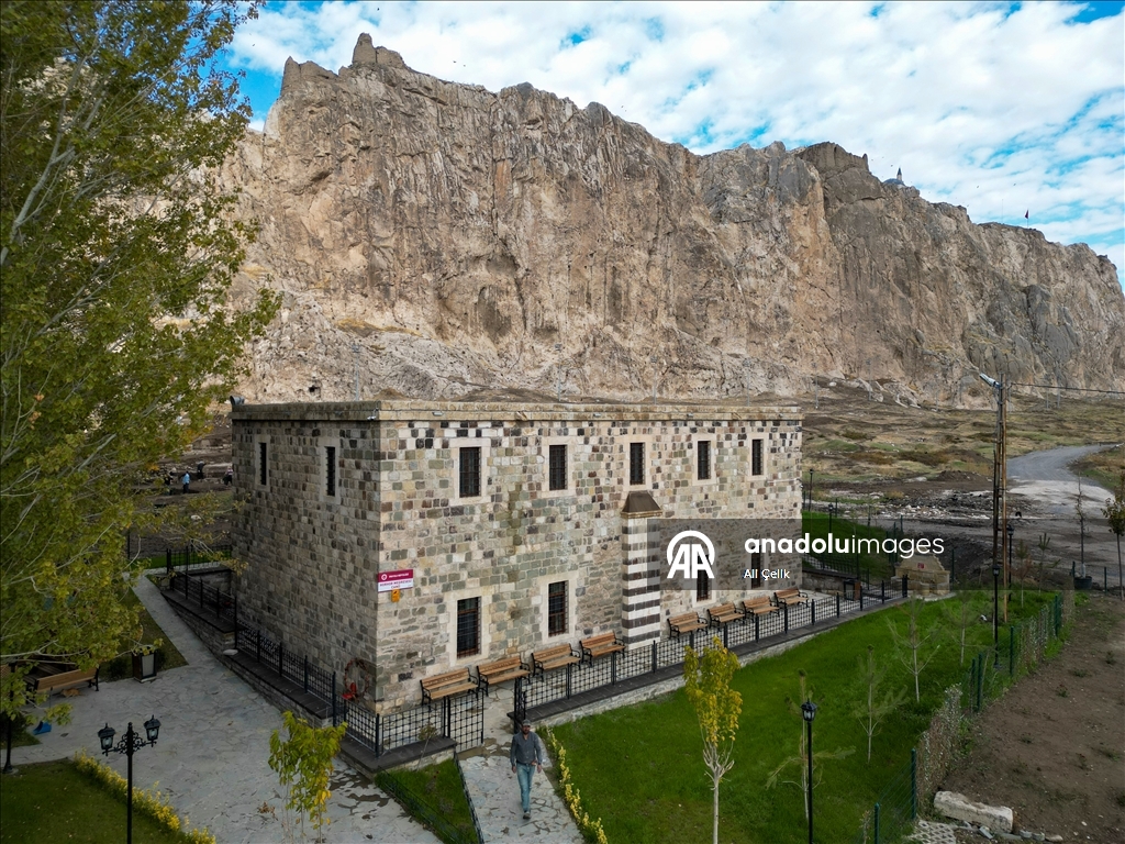 وان التركية.. جامع "هورهور" يستعيد رونقه التاريخي 