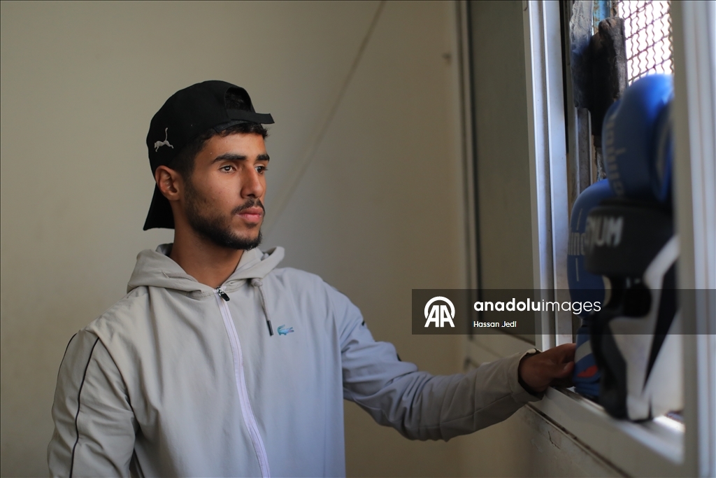 İsrail saldırısında yaralanan Gazzeli boksör, engeline rağmen müsabakalara dönmekte kararlı
