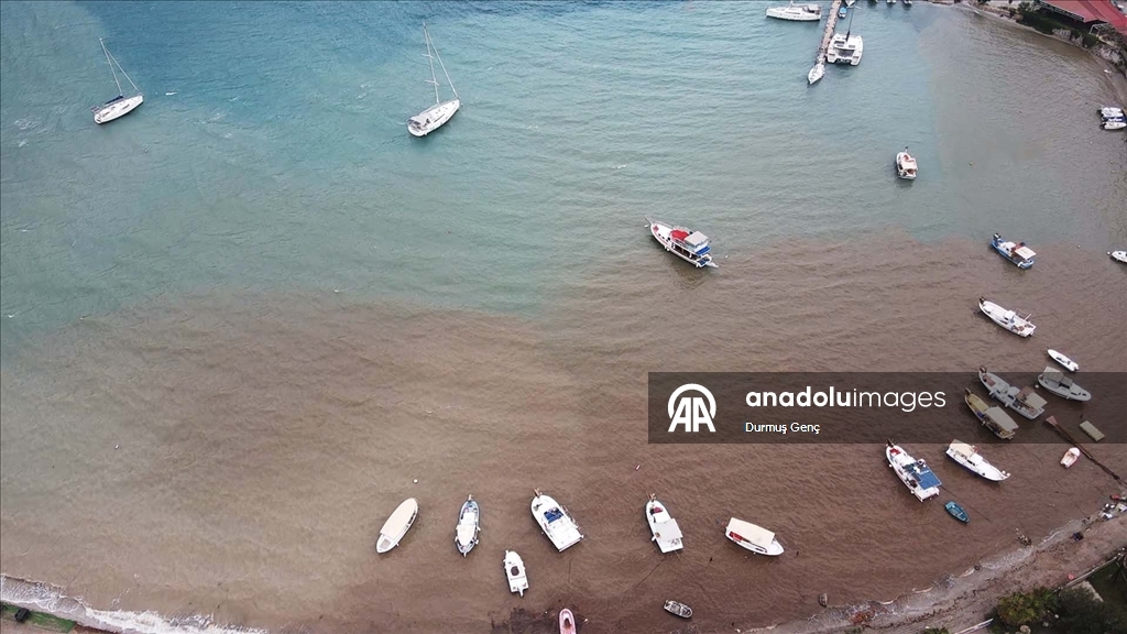 Muğla'da sağanak ve fırtına etkili oluyor