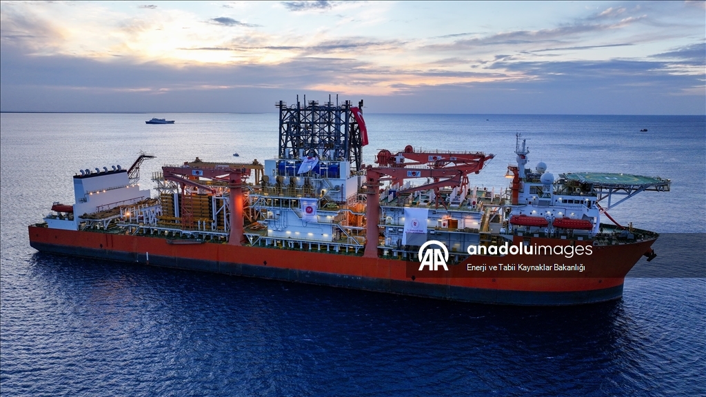 تركيا تصعد إلى نادي الأربعة الكبار في التنقيب عن الطاقة بالبحار