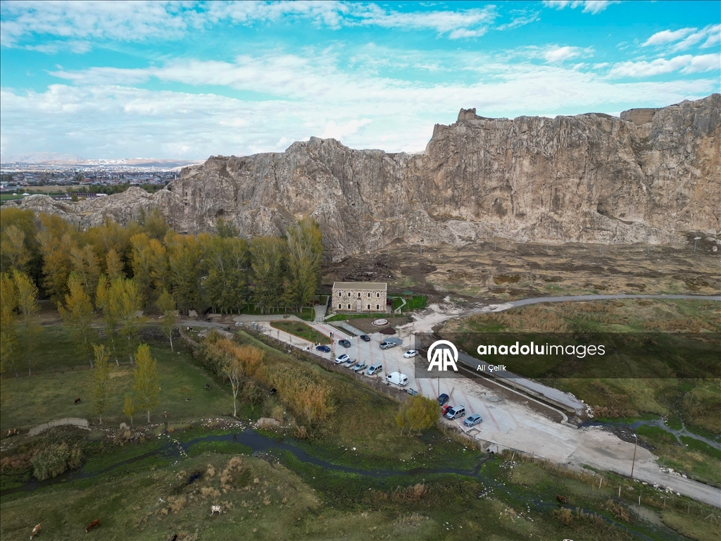 وان التركية.. جامع "هورهور" يستعيد رونقه التاريخي 