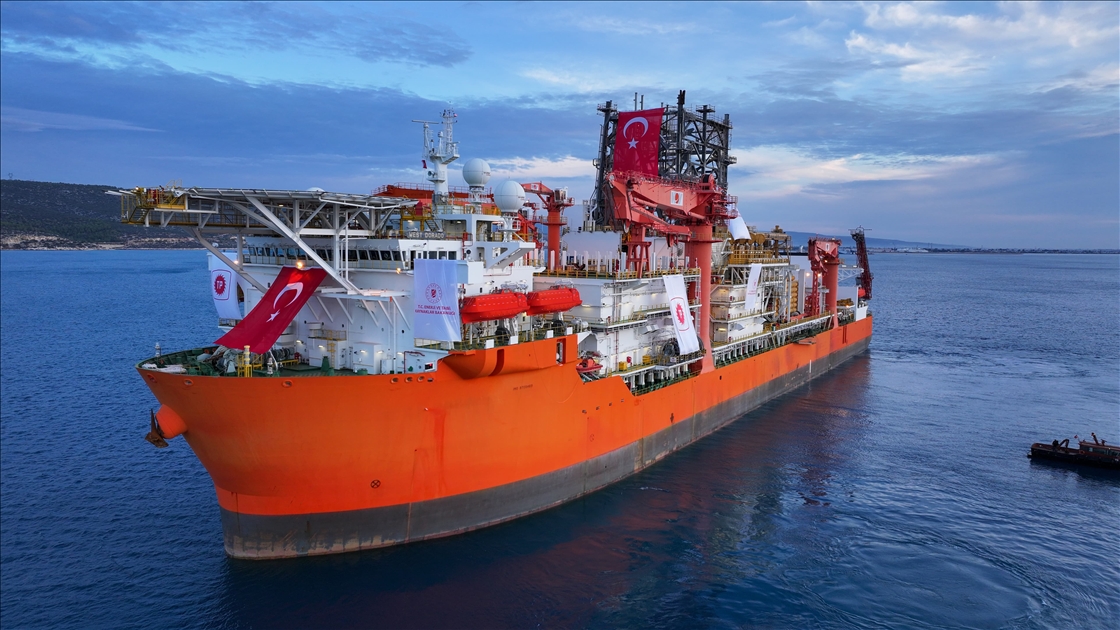 تركيا تصعد إلى نادي الأربعة الكبار في التنقيب عن الطاقة بالبحار