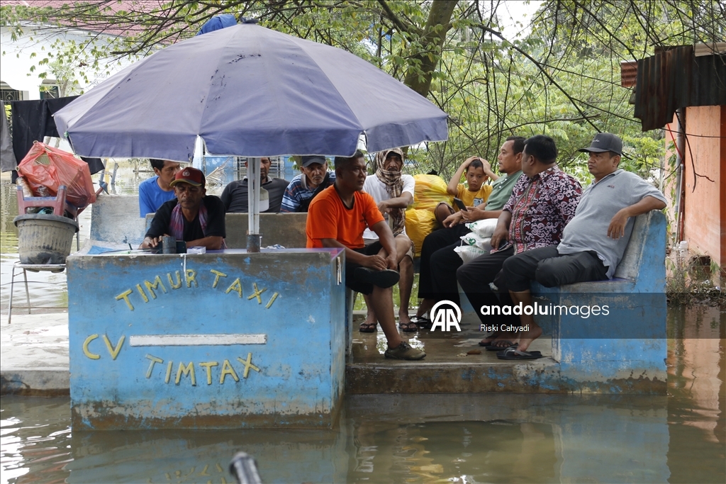 Güney Asya'da geçen hafta başlayan sel ve heyelanlarda ölenlerin sayısı 1500'ü aştı 
