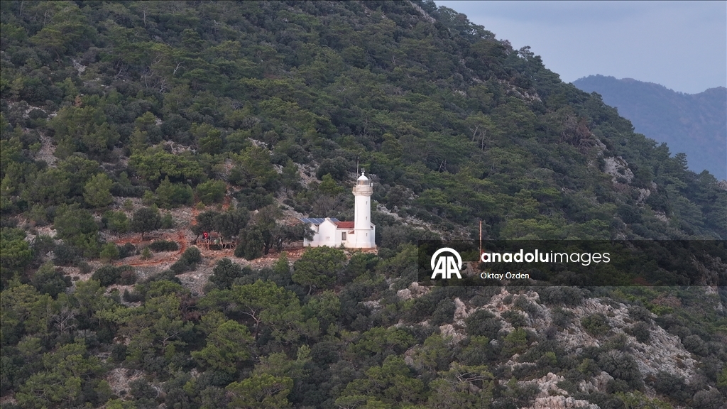 "Gelidonya'nın son fenercisi" ışıkları artık anılarını tazelemek için yakıyor