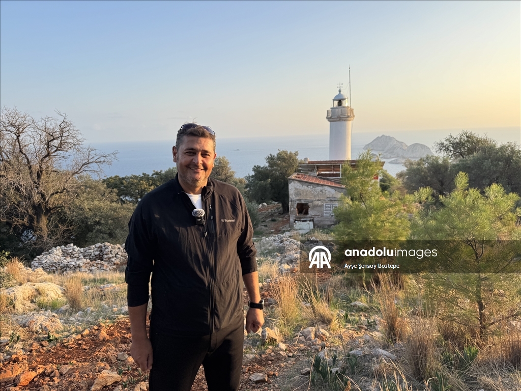 "Gelidonya'nın son fenercisi" ışıkları artık anılarını tazelemek için yakıyor