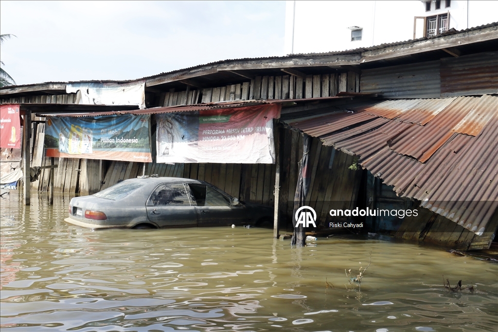Güney Asya'da geçen hafta başlayan sel ve heyelanlarda ölenlerin sayısı 1500'ü aştı 