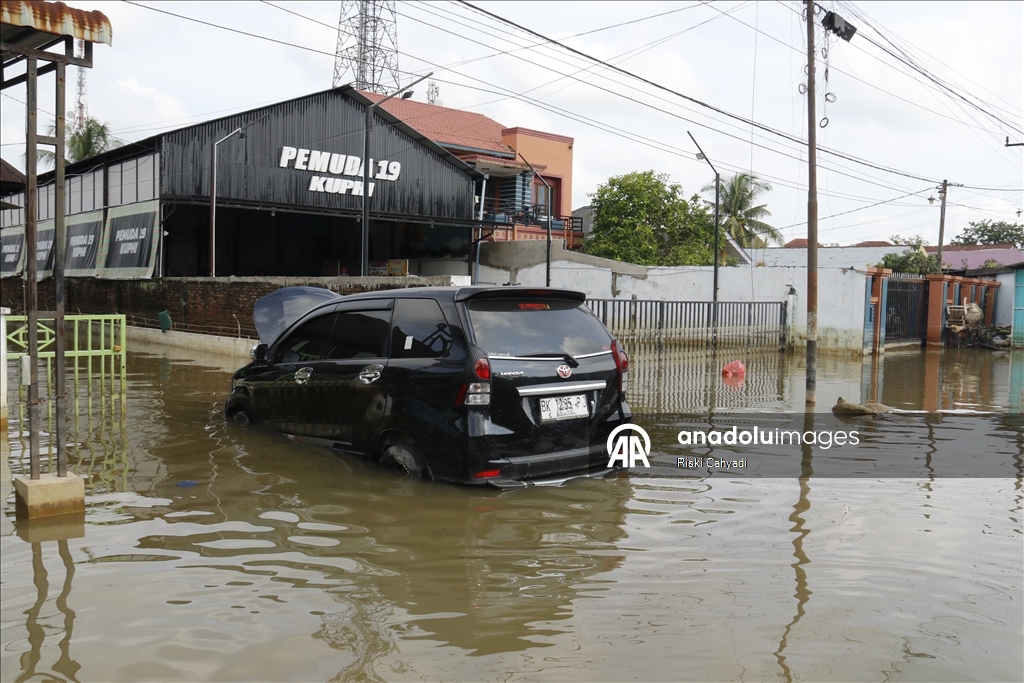 Güney Asya'da geçen hafta başlayan sel ve heyelanlarda ölenlerin sayısı 1500'ü aştı 