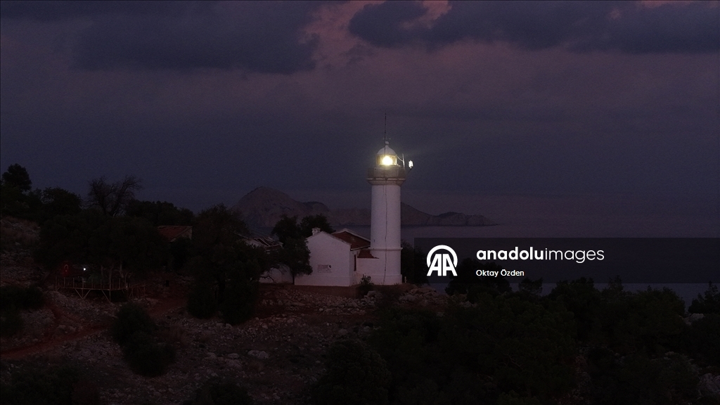 "Gelidonya'nın son fenercisi" ışıkları artık anılarını tazelemek için yakıyor