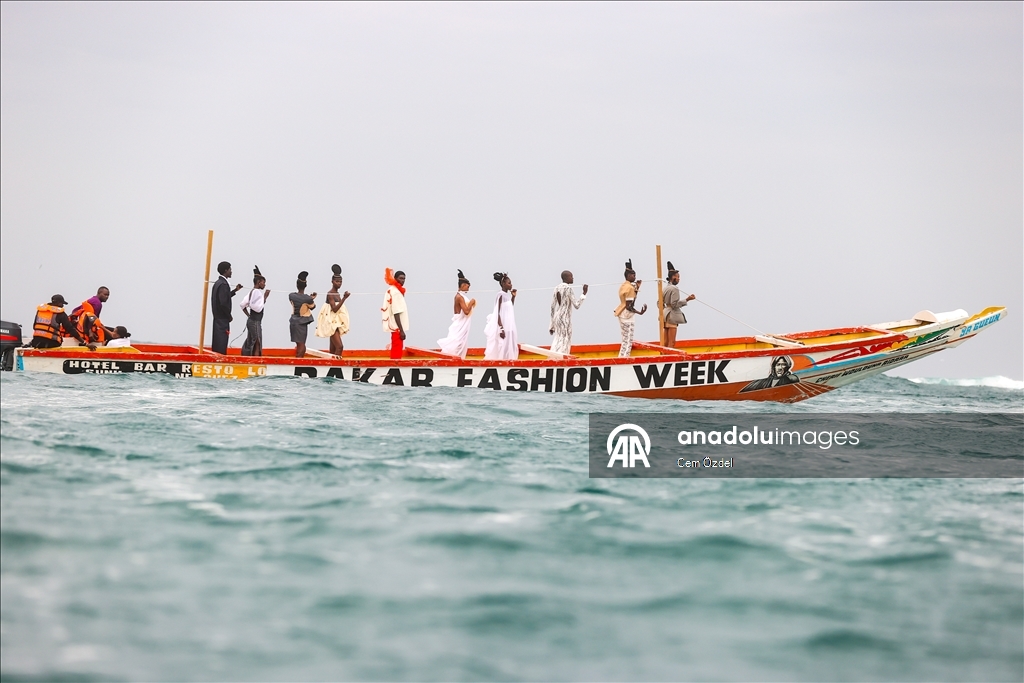 Неделя моды в Дакаре прошла на рыбацких лодках