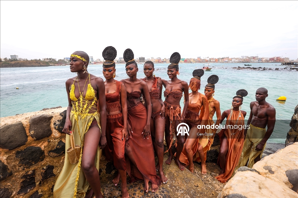 Неделя моды в Дакаре прошла на рыбацких лодках