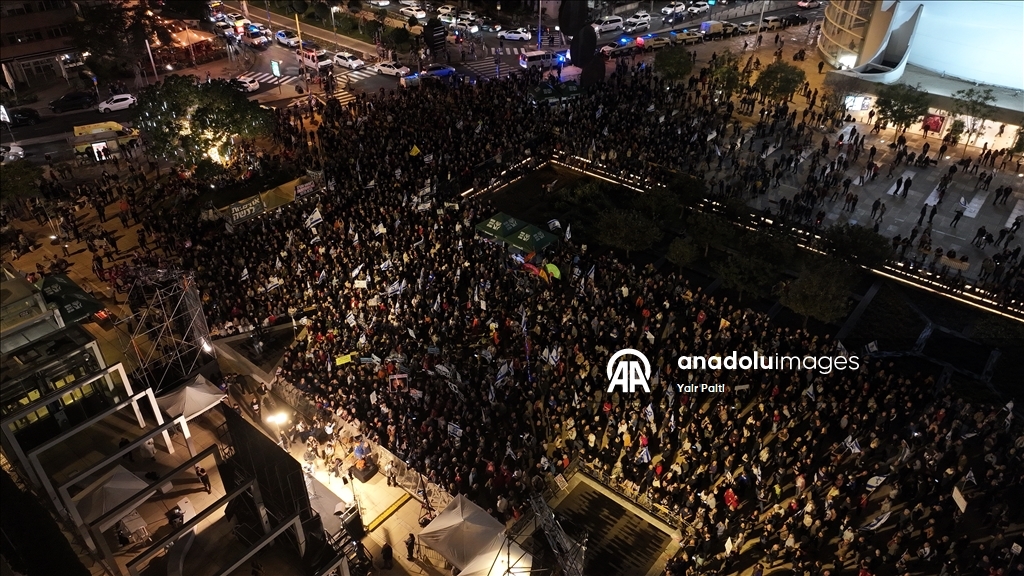 В Тель-Авиве прошла многотысячная акция в защиту израильской демократии