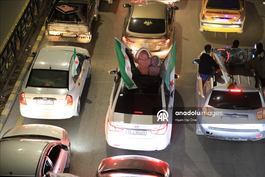 Suriye'de Esed rejiminin devrilmesinin birinci yılı Şam'da kutlandı