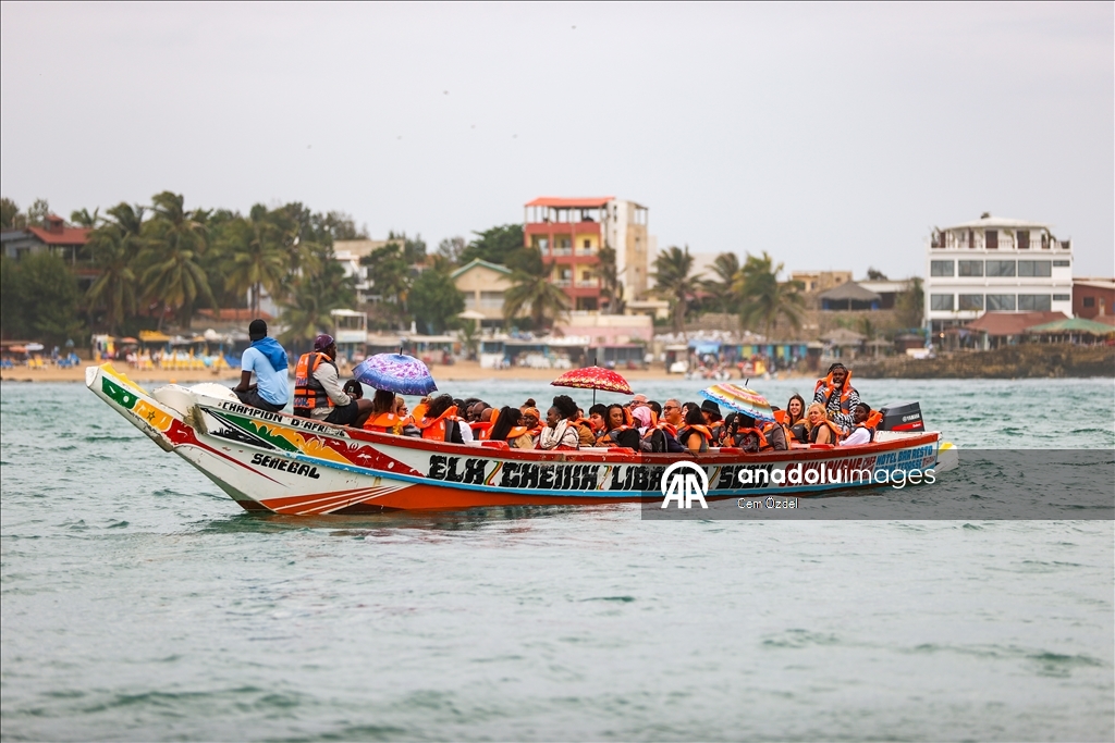 Неделя моды в Дакаре прошла на рыбацких лодках