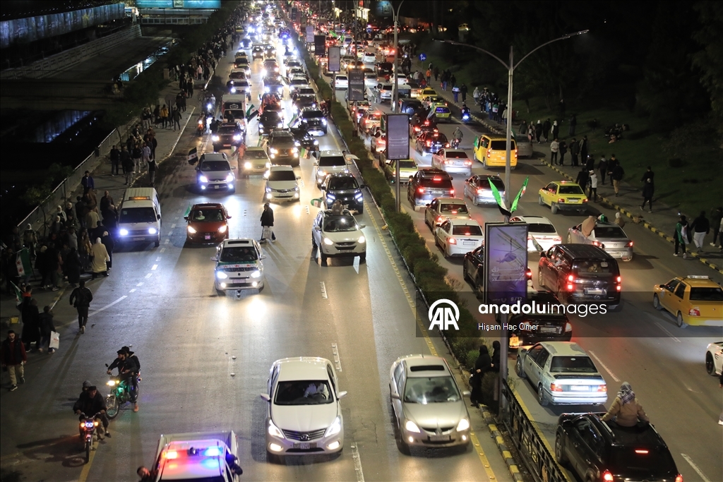 Suriye'de Esed rejiminin devrilmesinin birinci yılı Şam'da kutlandı