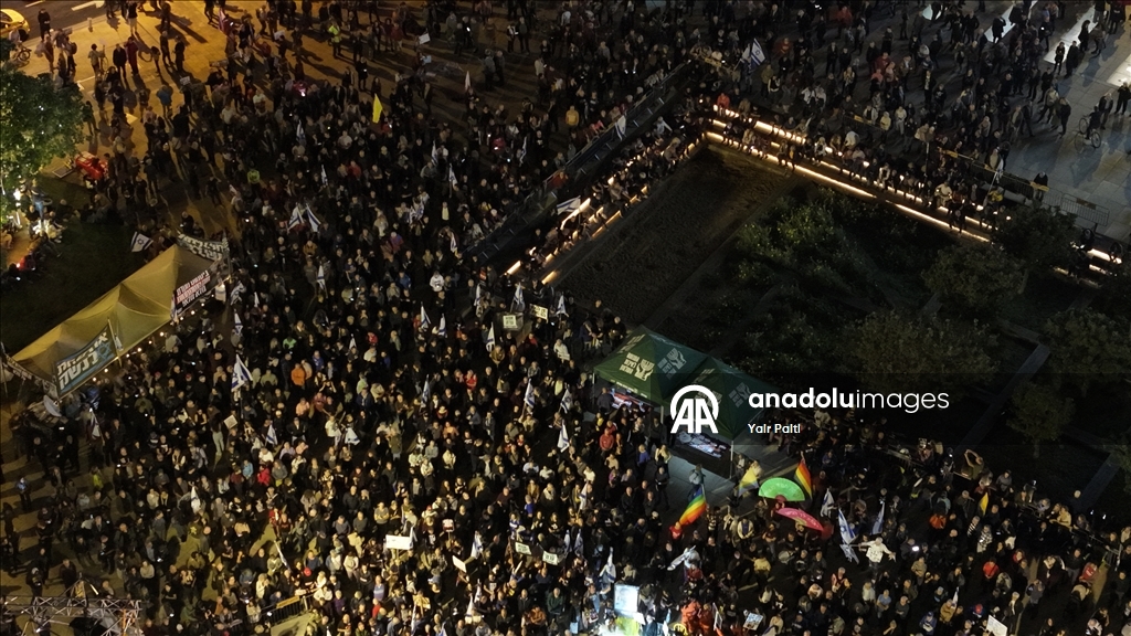 В Тель-Авиве прошла многотысячная акция в защиту израильской демократии