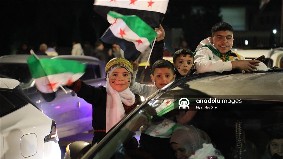 Suriye'de Esed rejiminin devrilmesinin birinci yılı Şam'da kutlandı