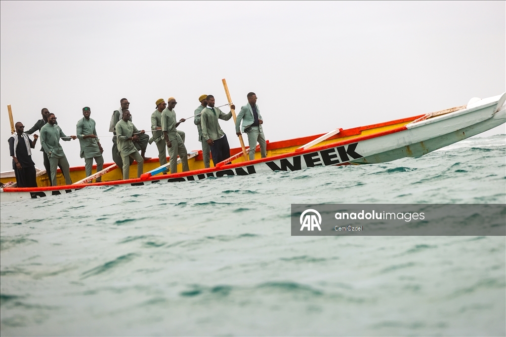 Неделя моды в Дакаре прошла на рыбацких лодках
