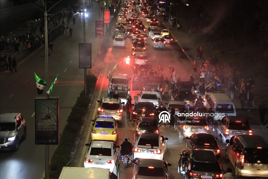 Suriye'de Esed rejiminin devrilmesinin birinci yılı Şam'da kutlandı
