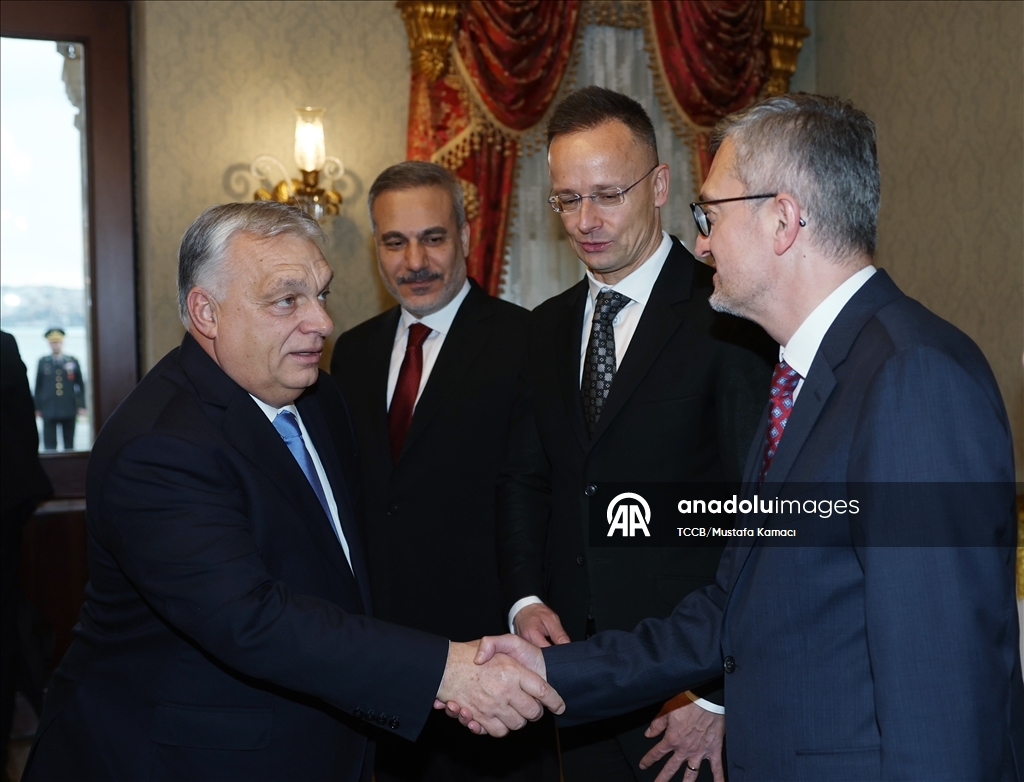 Cumhurbaşkanı Erdoğan, Macaristan Başbakanı Orban'ı resmi törenle karşıladı