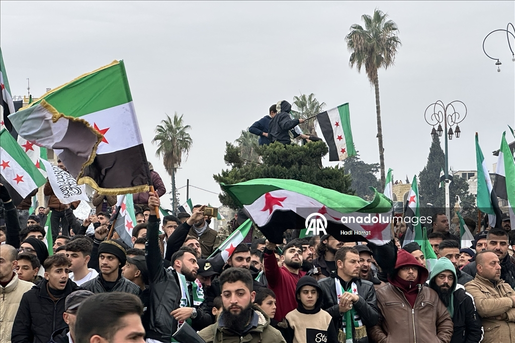 Сирия отмечает первую годовщину свержения Башара Асада