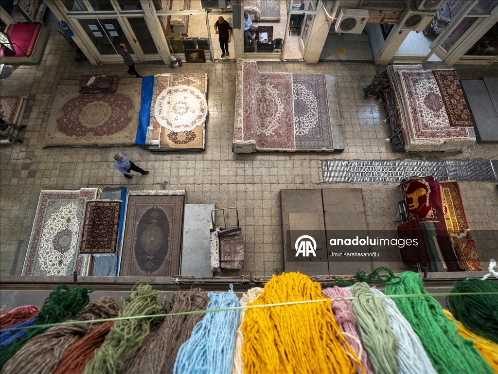 Carpet tradition continues in Tehran's Grand Bazaar