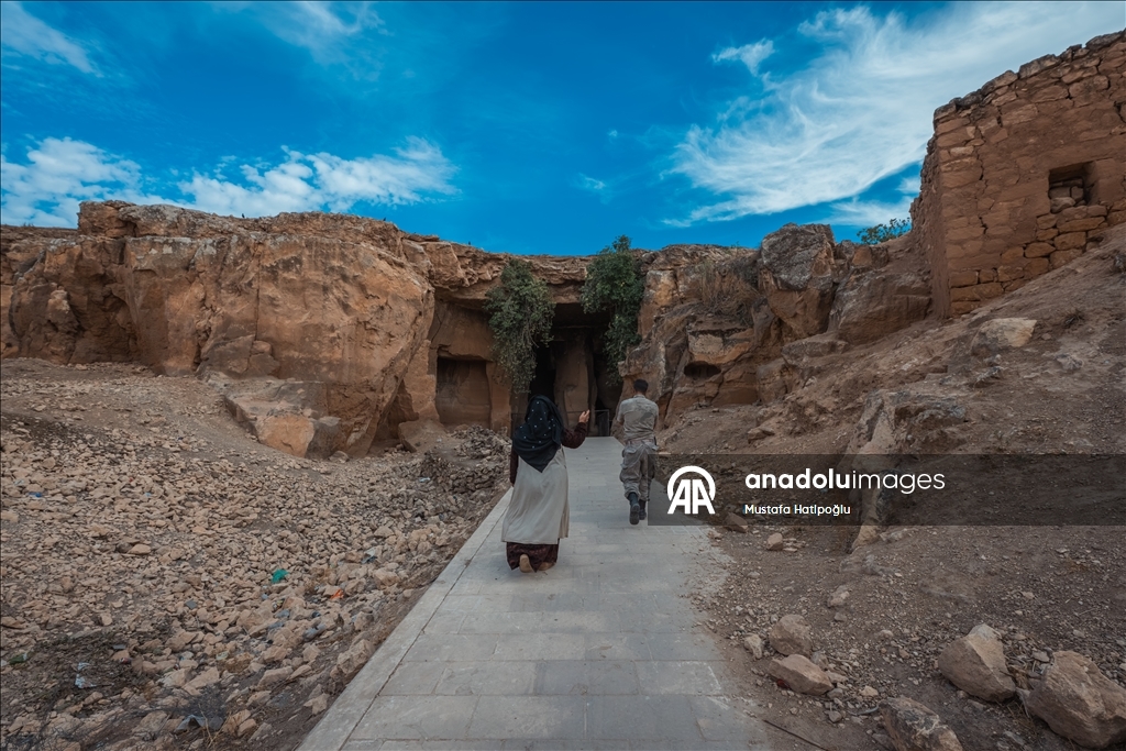 Пещеры Базда привлекают туристов со всего мира