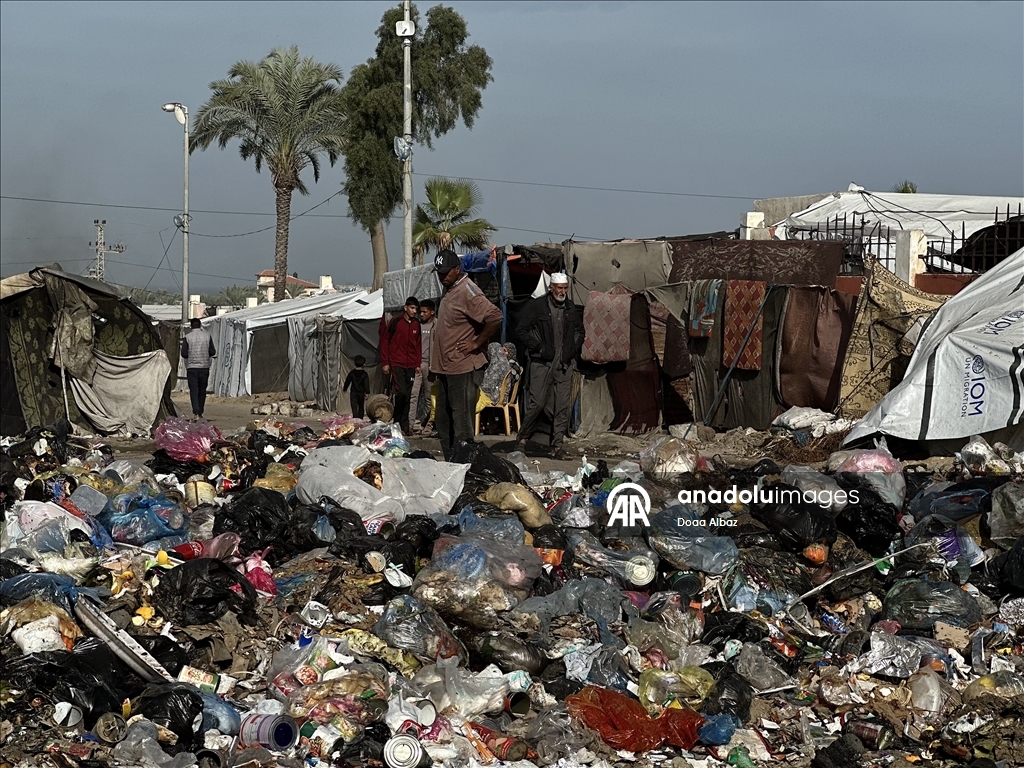Растущее загрязнение вокруг университета Аль-Акса угрожает жизни переселенцев