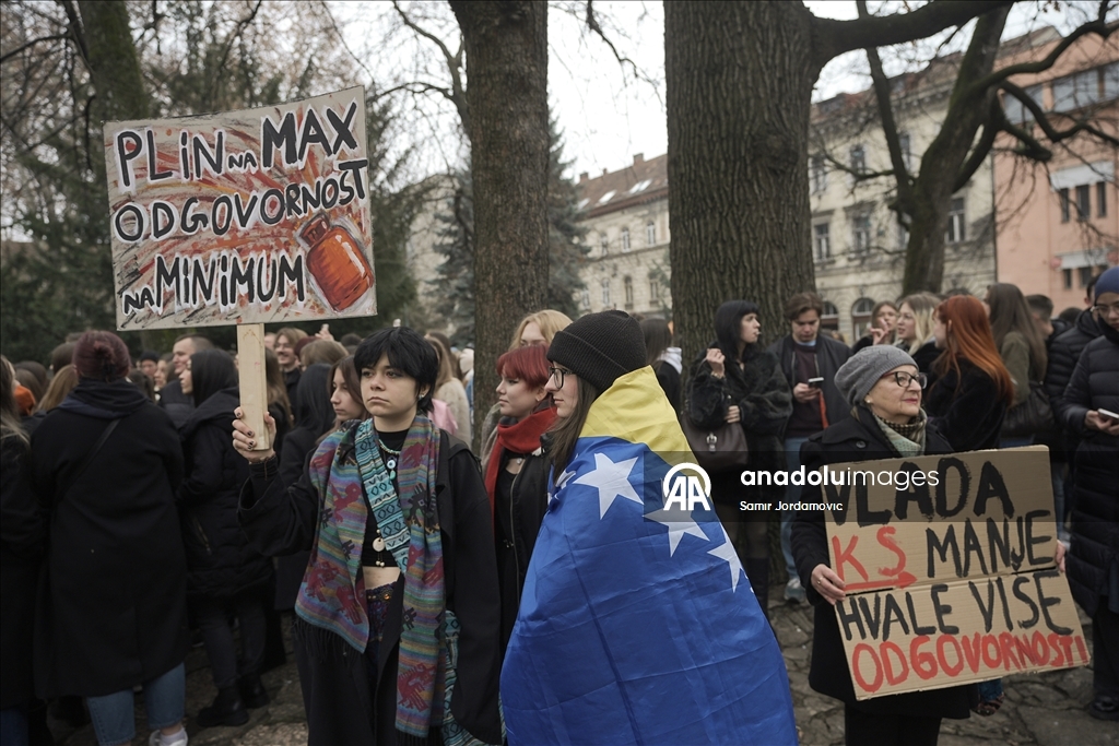 Studenti pred Vladom KS traže sistemsko rješavanje problema u domovima