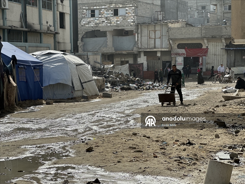 Растущее загрязнение вокруг университета Аль-Акса угрожает жизни переселенцев