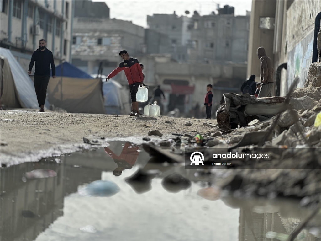 Растущее загрязнение вокруг университета Аль-Акса угрожает жизни переселенцев