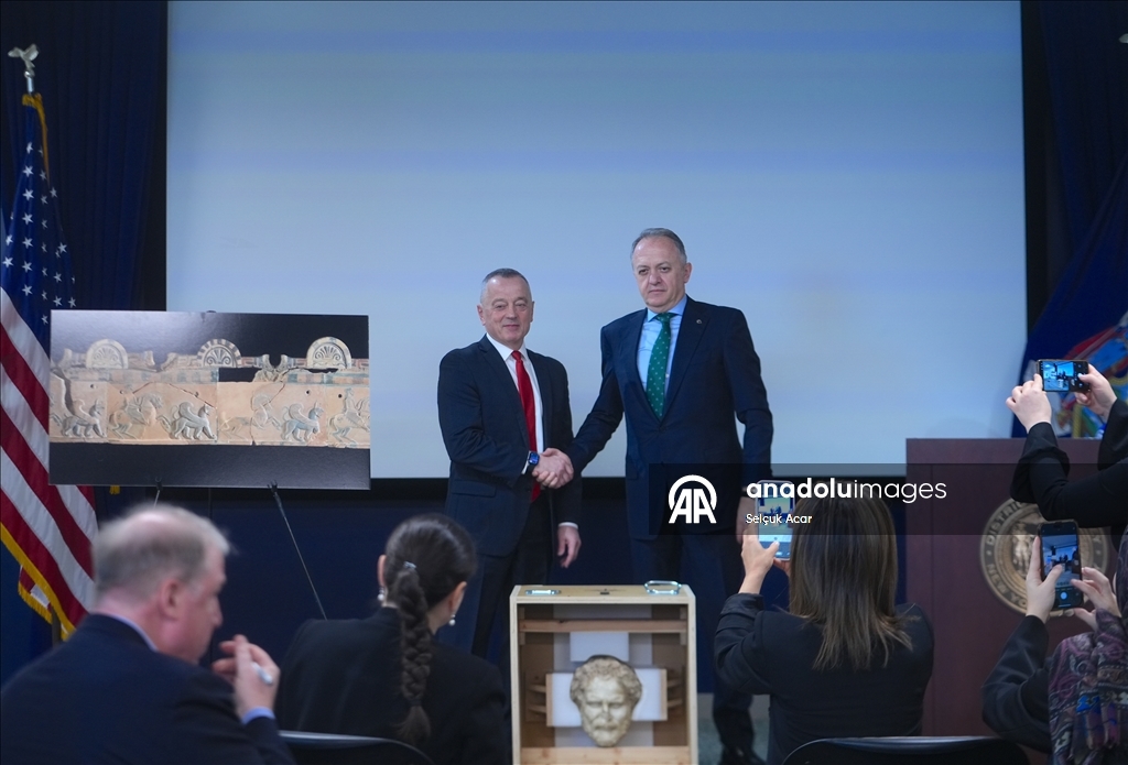 ABD’de 41 tarihi eser Türkiye’ye iade edildi