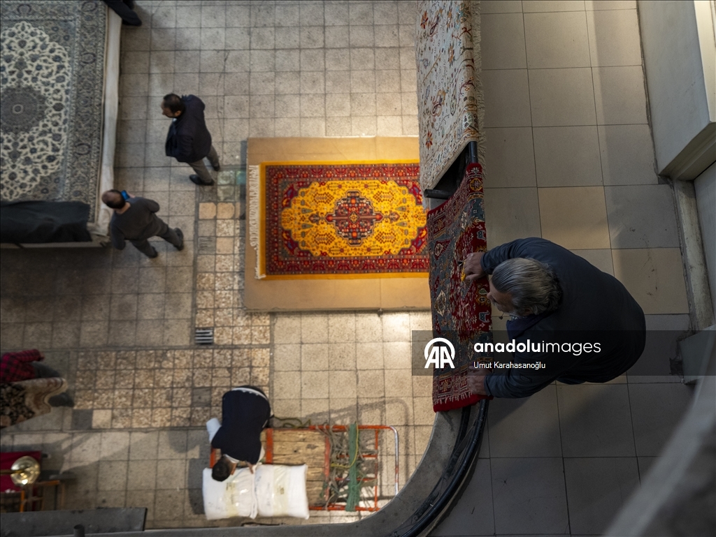 Carpet tradition continues in Tehran's Grand Bazaar