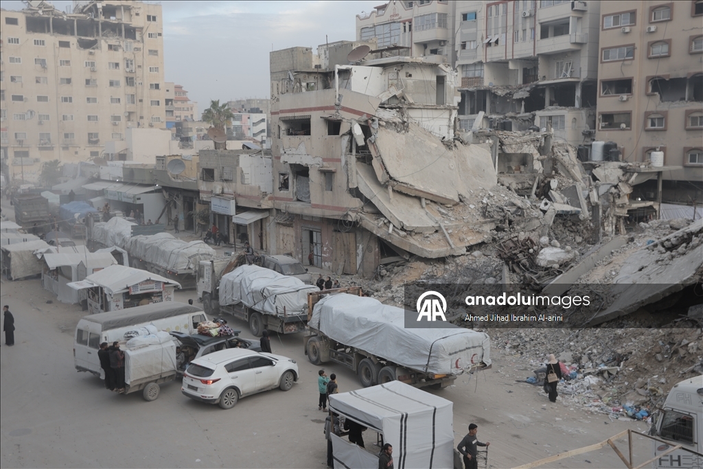 Гуманитарные грузы продолжают поступать в Газу