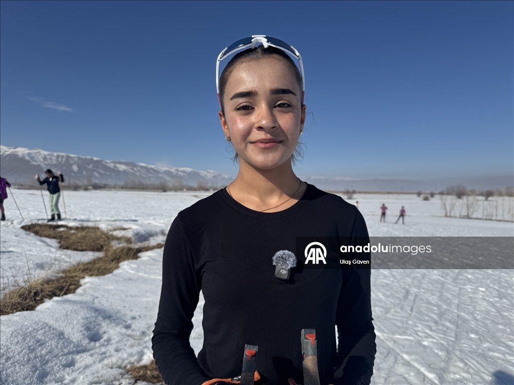 Kaşûvanên ji Hekariyê li ser berfê xwe ji pêşbirkan ra amade dikin