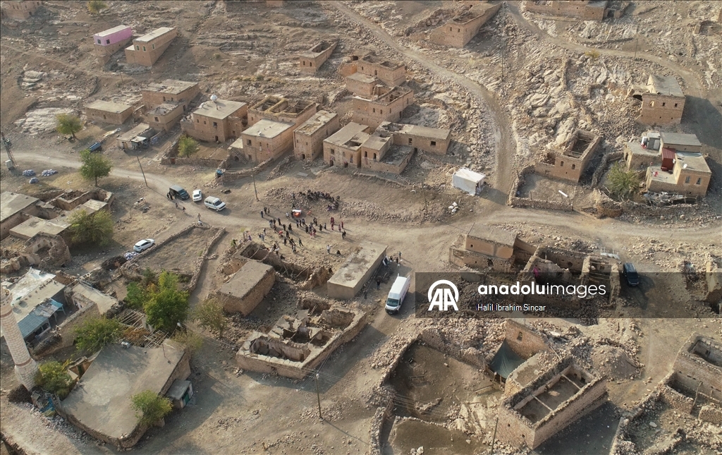Dizi ve film yapımcılarının ilgisi tarihi şehir Mardin'i çekim platosuna çevirdi