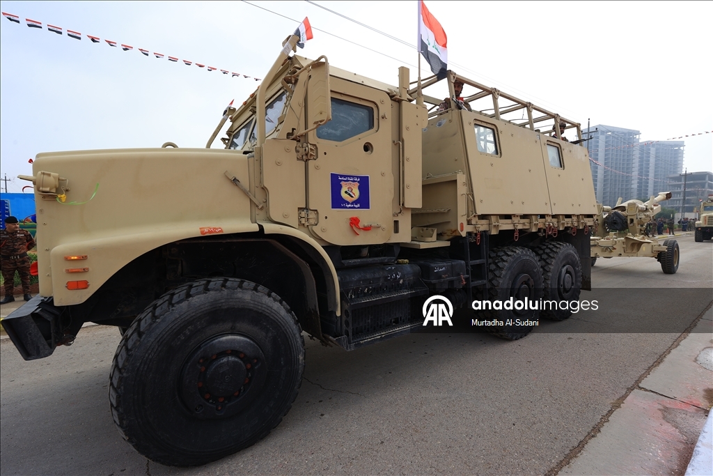В Ираке прошел военный парад в честь победы над ДЕАШ
