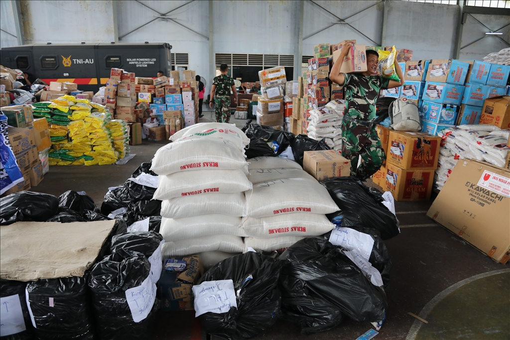 Indonesian National Armed Forces prepare aid for victims of flash floods and landslides in Indonesia