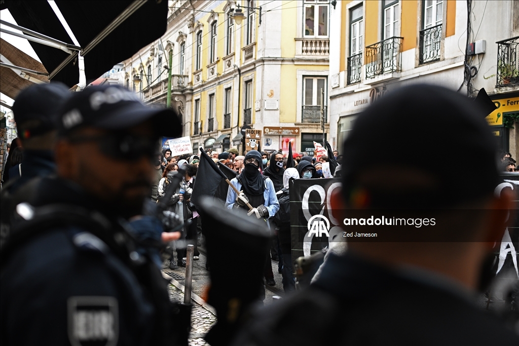 Portekiz'de 12 yıl aradan sonra ilk kez genel greve gidildi