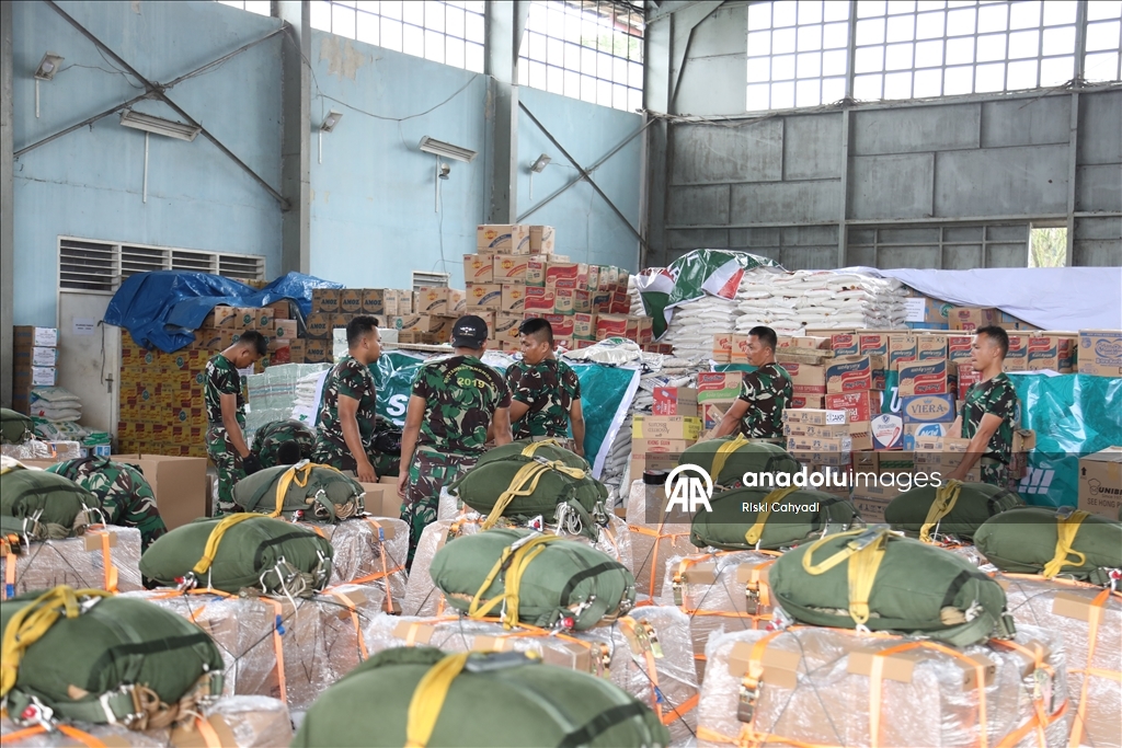 Indonesian National Armed Forces prepare aid for victims of flash floods and landslides in Indonesia