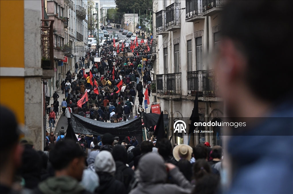 В Португалии впервые за 12 лет прошла всеобщая забастовка