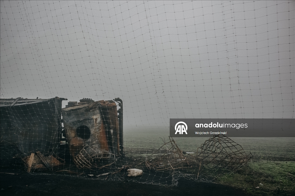 Donbas’ta drone tehditlerine karşı yollara ağ kaplı tüneller kuruldu
