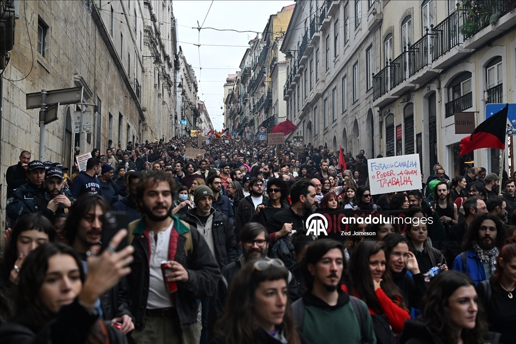В Португалии впервые за 12 лет прошла всеобщая забастовка