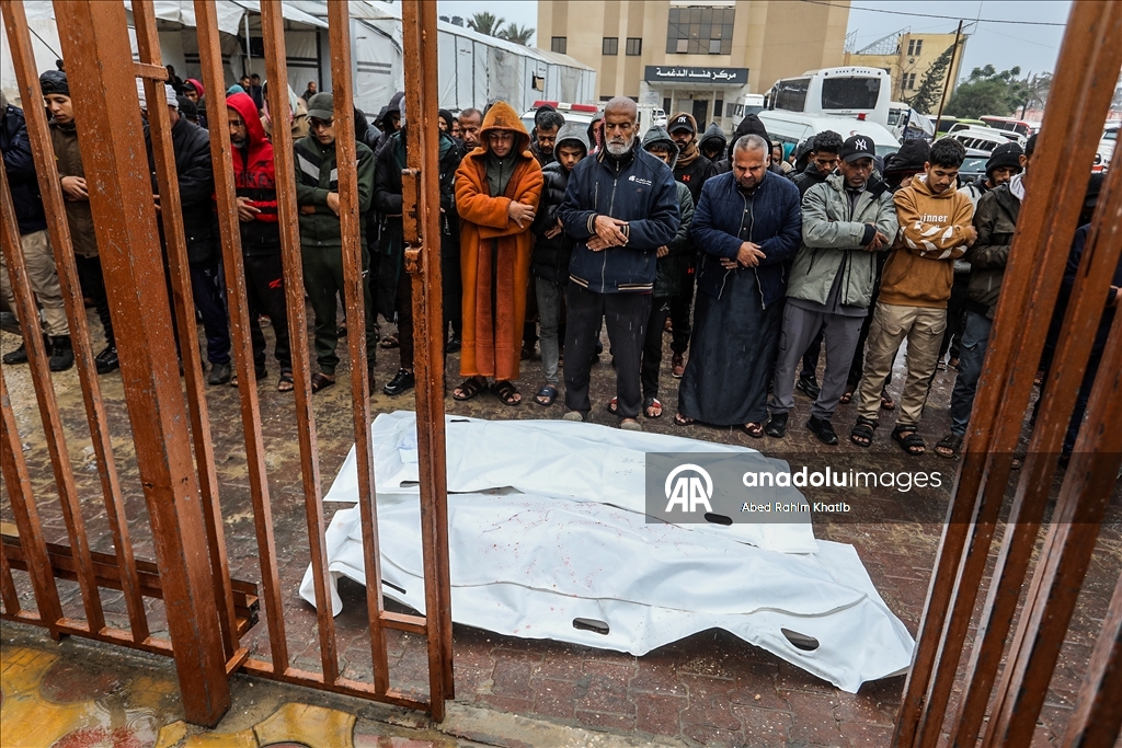 Израиль нарушил перемирие и нанес удары по многим районам Газы