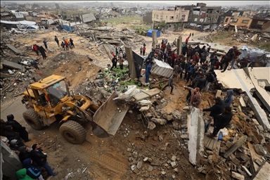 В Газе из-за проливных дождей рухнуло здание